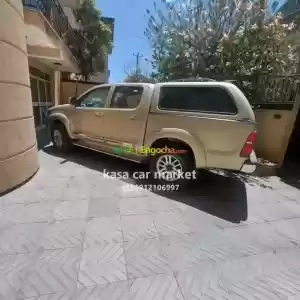 Make:Toyota Model:Hilux  Debl cup Engine:D4DFuel:DieselTransmission=== Automatic Year== 2 in Ethiopia